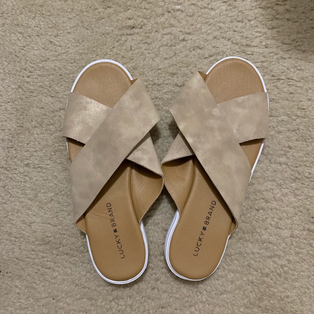 Lucky Brand slide on sandals